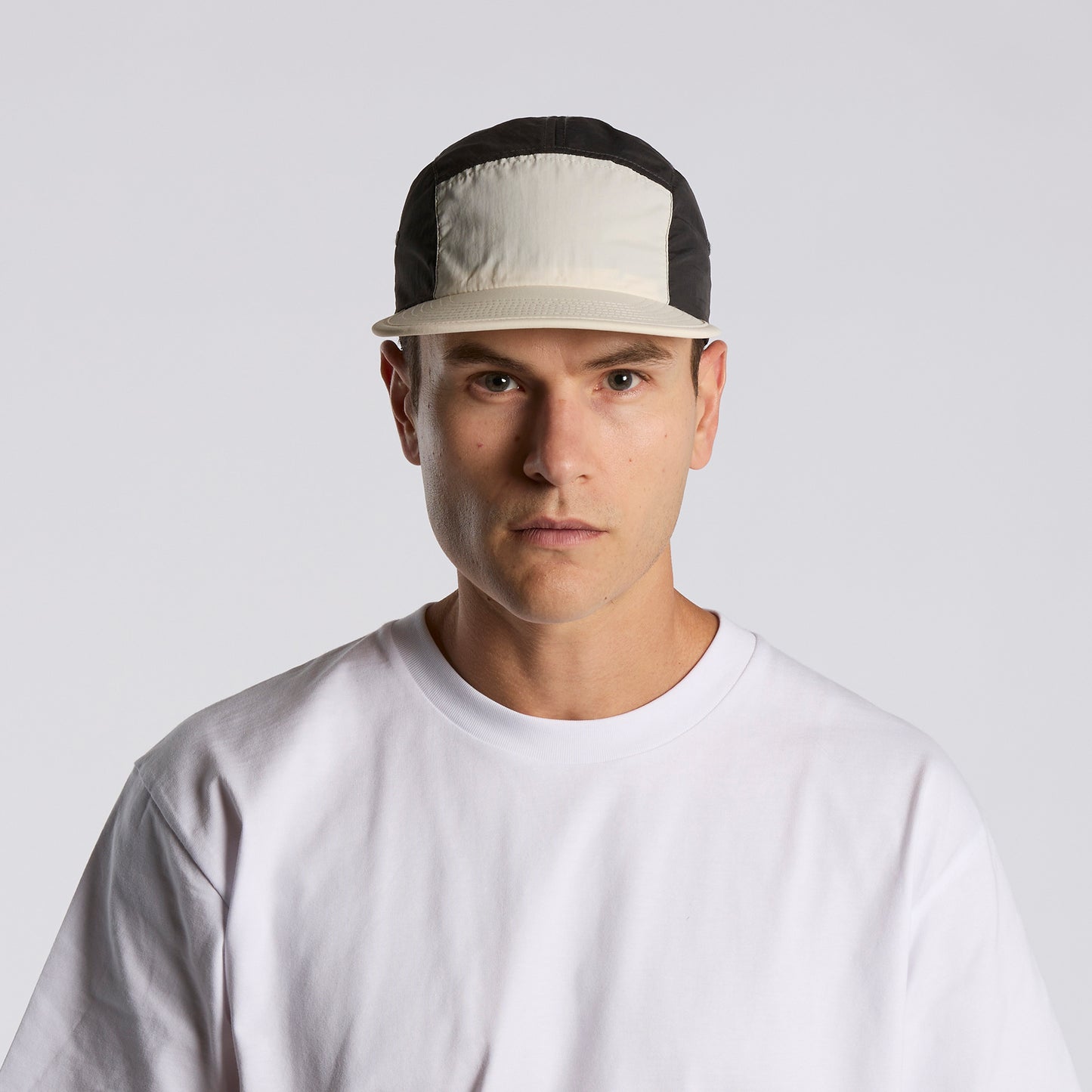 1105 FINN 2-TONE NYLON CAP