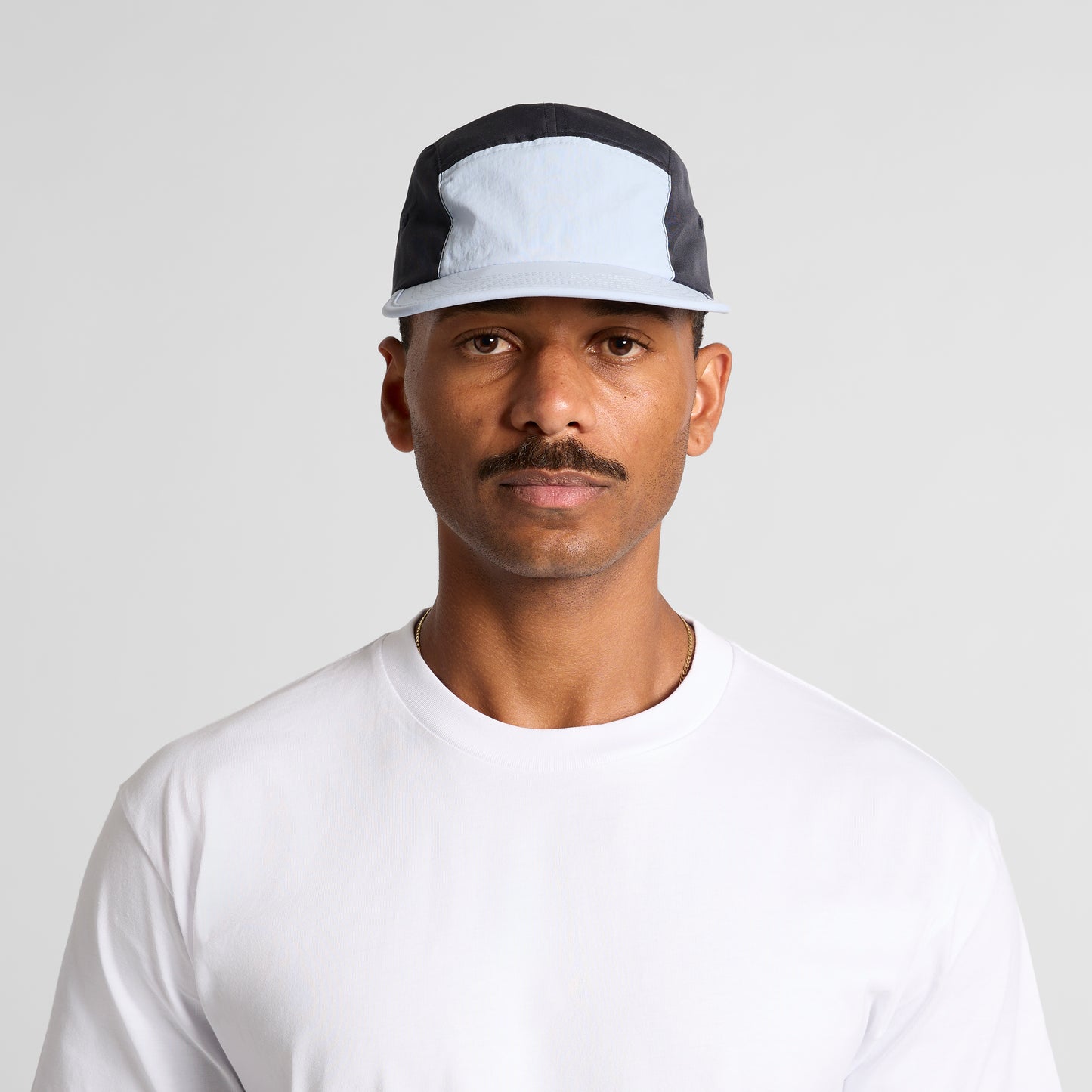 1105 FINN 2-TONE NYLON CAP