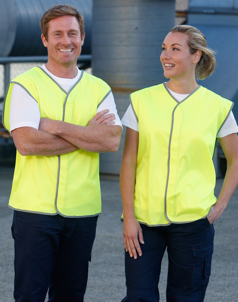 AIW SW02 Hi-Vis SAFETY VEST